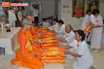วันวิสาขบูชา วัดพระธรรมกาย ดี.ซี.